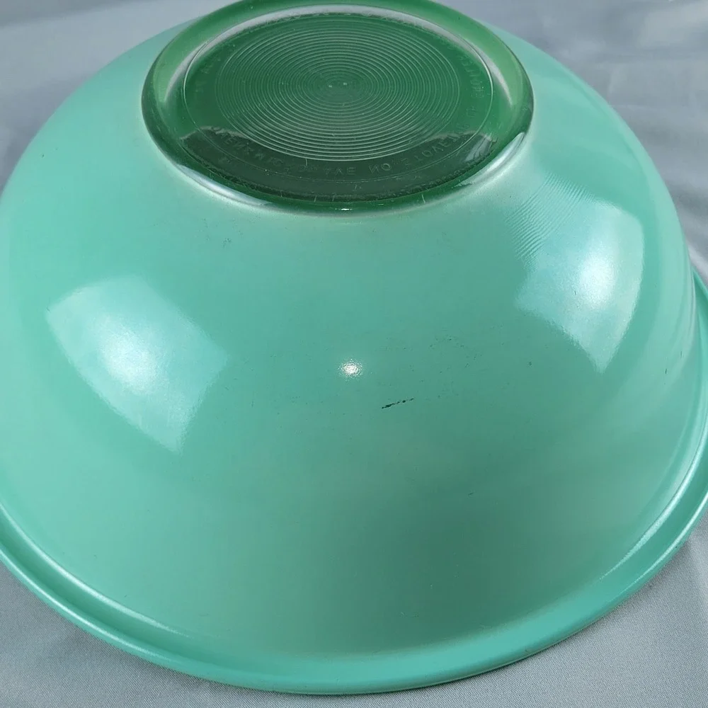 Pyrex Mixing Bowl 2.5L Seafoam Green Vintage 325 Glass Nesting Bowl USA